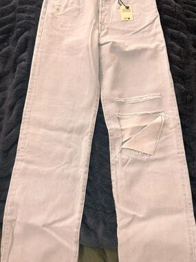 Levi’s Light blue ribcage Straight Leg Ripped Jeans